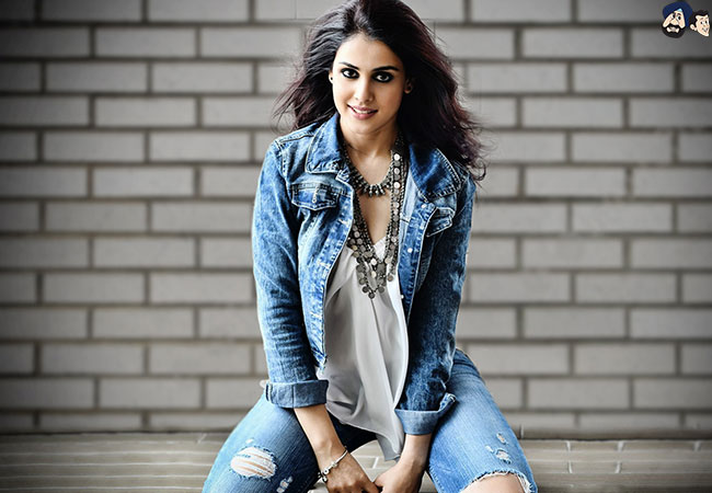Genelia D' Souza