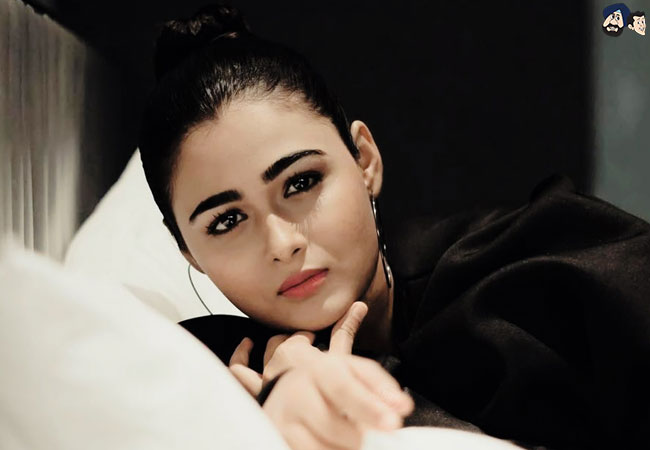 10. Shalini Pandey