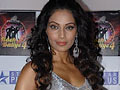 Bipasha sizzles at Nach Baliye 4