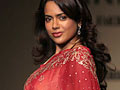 Sameera Sizzles in Saree