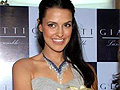 Neha Launches GIANTTI