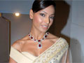 Bipasha Opens LFW Summer-Resort 2010