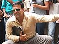 Akshay Promotes Khatta Meetha