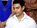 Aamir On The Sets of Indian Idol