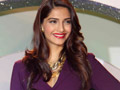 Sonam Unveils GJEPC Logo