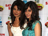 Priyanka-Ileana Promote Barfi!