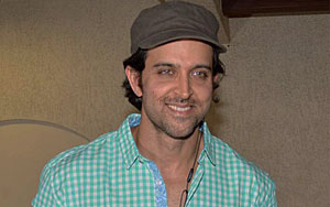 Hrithik Talks to Media on his Birthday