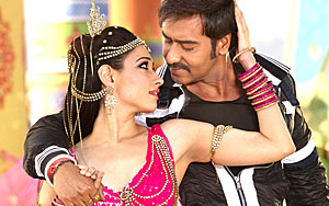 Mashup of `Himmatwala`<br>
Director: Sajid Khan<br>
Cast: Ajay Devgn, Tamannaah Bhatia, Paresh Rawal, Mahesh Manjrekar, Zarina Wahab, Adhyayan Suman, Leena Juman