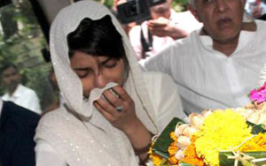 Priyanka's Father Laid to Rest