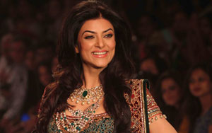 Sushmita at IIJW 2013