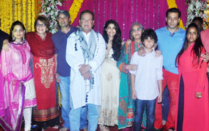 Salman Khan celebrates Ganesh Utsav 