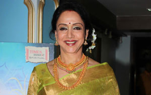 Hema Turns Singer 