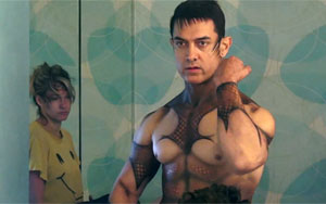 Applying Body Art on Aamir - 'DHOOM:3'