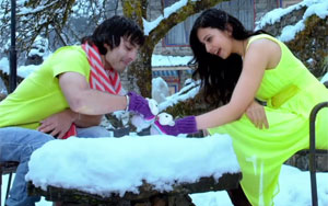 Love Me Thoda Aur - 'Yaariyan'