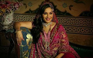 Begum Para aka Madhuri - 'Dedh Ishqiya'