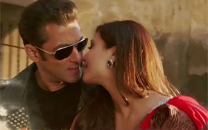 Tere Naina with Lyrics - 'Jai Ho'