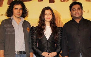 Alia Bhatt Turns SINGER for 'Highway'