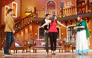 Hasee Toh Phasee Promotion on Comdey Nights with Kapil 3