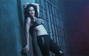 Chaar Botal Vodka Song - 'Ragini MMS 2'