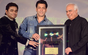 Salman Launches 'Raunaq' Album