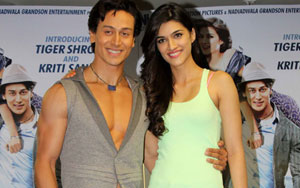 Tiger Shroff Celebrates World Dance Day