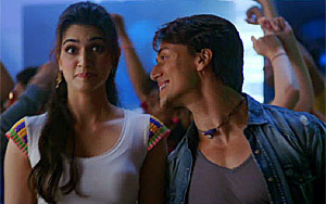 Making of Raat Bhar - 'Heropanti'