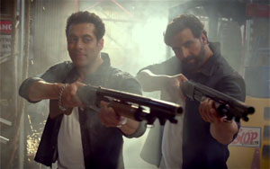 'Fugly' Title Song ft. Akshay & Salman