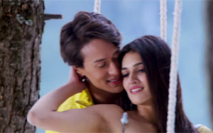 Apne Aap Ko Hero Samajhta Hai? - 'Heropanti'