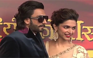 Deepika's Secret Movie Date with Ranveer