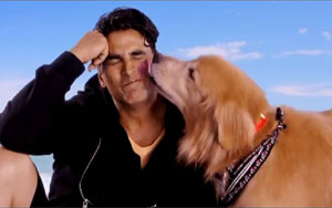 Akshay's Chemistry with a Dog in 'Entertainment'