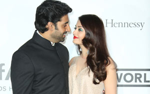 Abhishek & Aishwarya Walk Together at Cannes