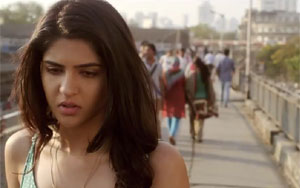 Alaahda Song Teaser - 'Lekar Hum Deewana Dil'