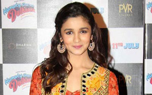 Alia Bhatt Injured While Shooting 