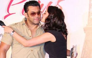 Salman Khan LASHES Out at Media