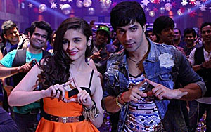 Lucky Tu Lucky Me Review - 'Humpty Sharma Ki Dulhaniya'