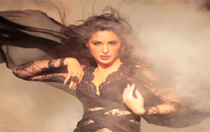 Revealed: Nargis` Hot Avtar in 'Kick'