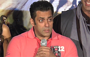 LOOK What Salman Said About Shahrukh