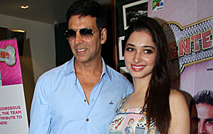 Akshay and Tamannah Promote Entertainment