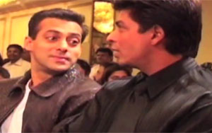 Shahrukh To Promote Happy New Year On Salman's Bigg Boss 8? 