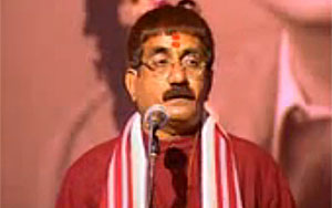 Poet Om Vyas at Shaam-e-Bachchan