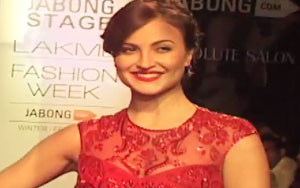 Elli Avram @ Lakme Fashion Week 2014