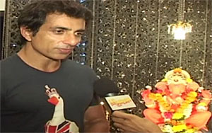 Sonu Sood Celebrates Ganesh Festival