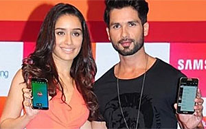 Shahid And Shraddha at Club Samsung Launch