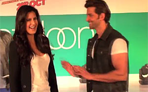 Hrithik Roshan SCARED To Touch Katrina Kaif