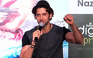 Hrithik Roshan Was NOT Recognised by an Auto Driver