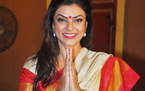  Sushmita Sen Attends Durga Pooja Celebrations