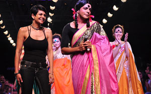 Gutthi Walks On The Ramp For 1st Time