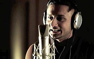 Yo Yo Honey Singh raps poll tune for INLD