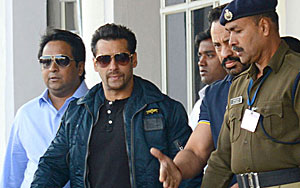 Salman Identified by Witness in Hit and Run Case