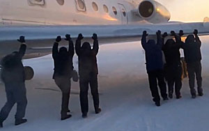 Push-Starting An Airliner In Siberia